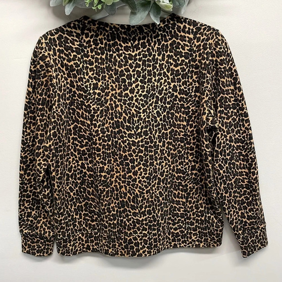 NWOT J. Crew Leopard Print Crewneck Raglan Sleeve Sweatshirt XS - Picture 2 of 15